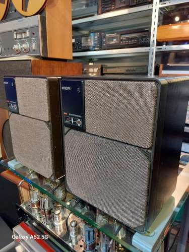 Philips AH 541  MFB  aktiv Lautsprecher 2 Wege in Holz Esche schwarz